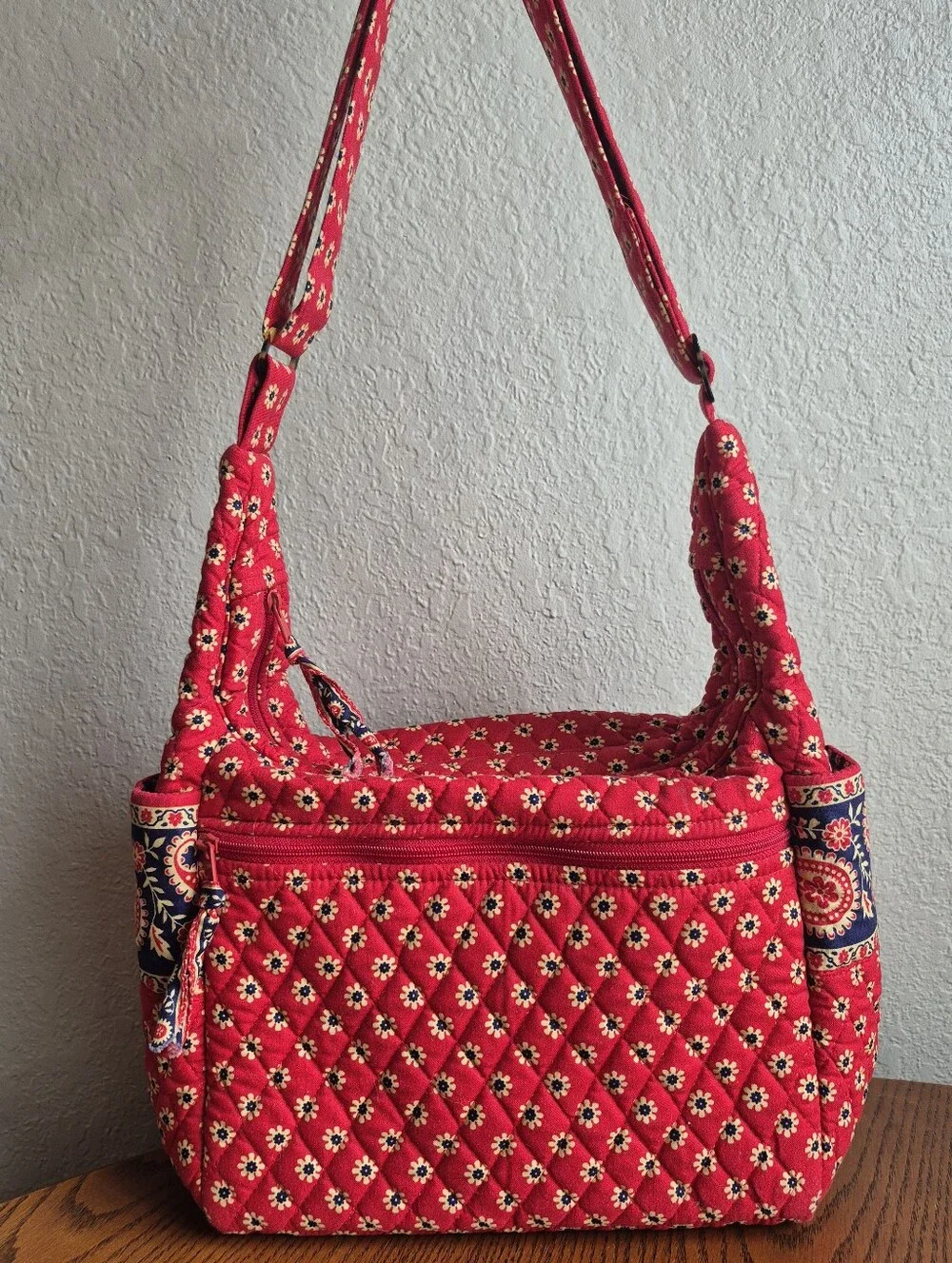 Vera Bradley Americana Red Carry All Cargo To-go Crossbody
